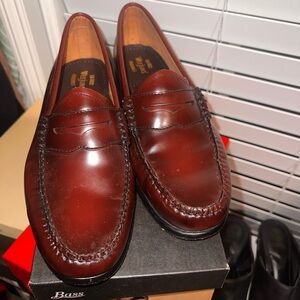G.H. Bass & Co. Weejuns Originals in Burgundy